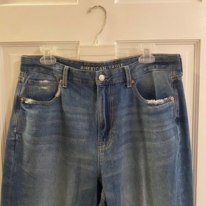 American Eagle Mom Jeans